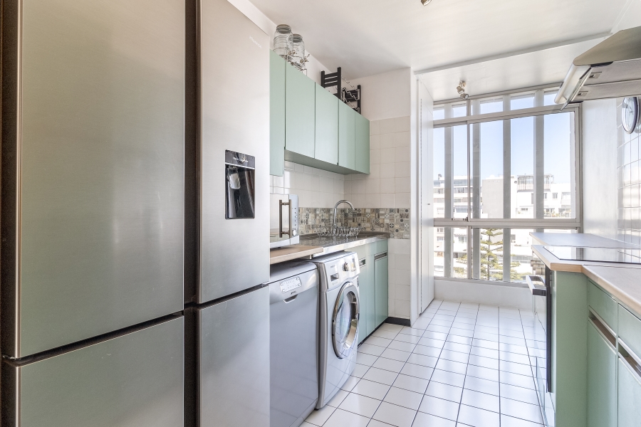 To Let 2 Bedroom Property for Rent in Sea Point Western Cape